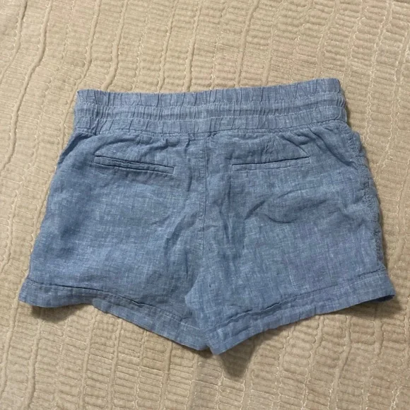 Athleta Light Blue Chambray Shorts, size 10 - Picture 2 of 8